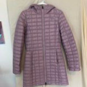 North Face  Lavender Women’s ThermoBall™ Eco Parka with hood XS TP